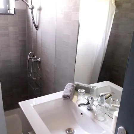 Apartment Rue Paul Lafargue 66 *